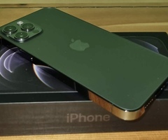 Като нов! iPhone 12 Pro