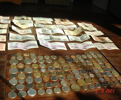 Продавам колекция от монети и банкноти от Европа; Близък изток и Северна Амарикал