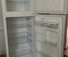 Хладилник НЕО с диспенсър за вода
